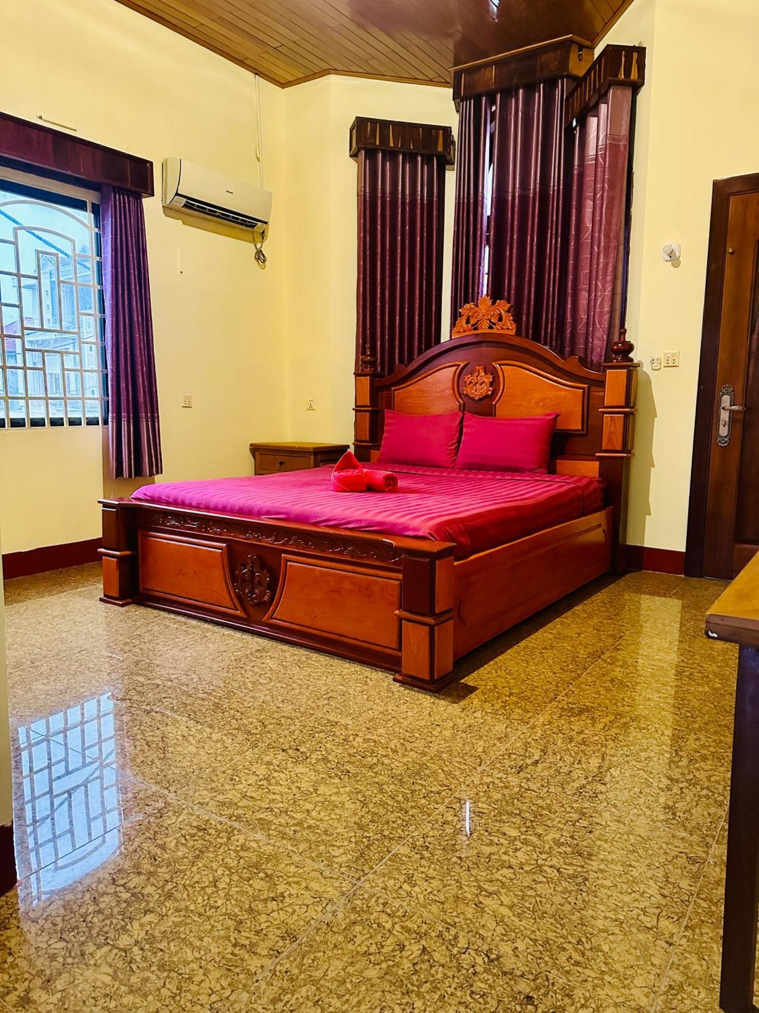 Savet Hostel Stoeng Treng Экстерьер фото
